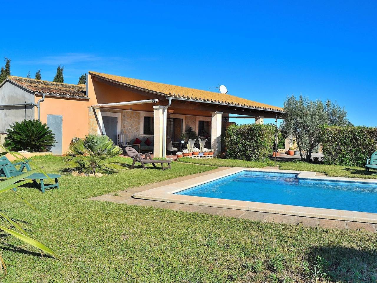 Finca confortable avec piscine privée, 2 chambres à Muro in Muro, Majorque du Nord