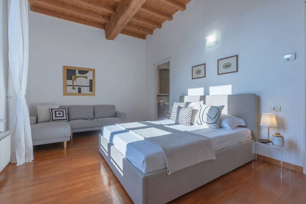 Apartamento entero, Palazzo Manfredini Exclusive & Deluxe Apartment in Ferrara, Provincia de Ferrara