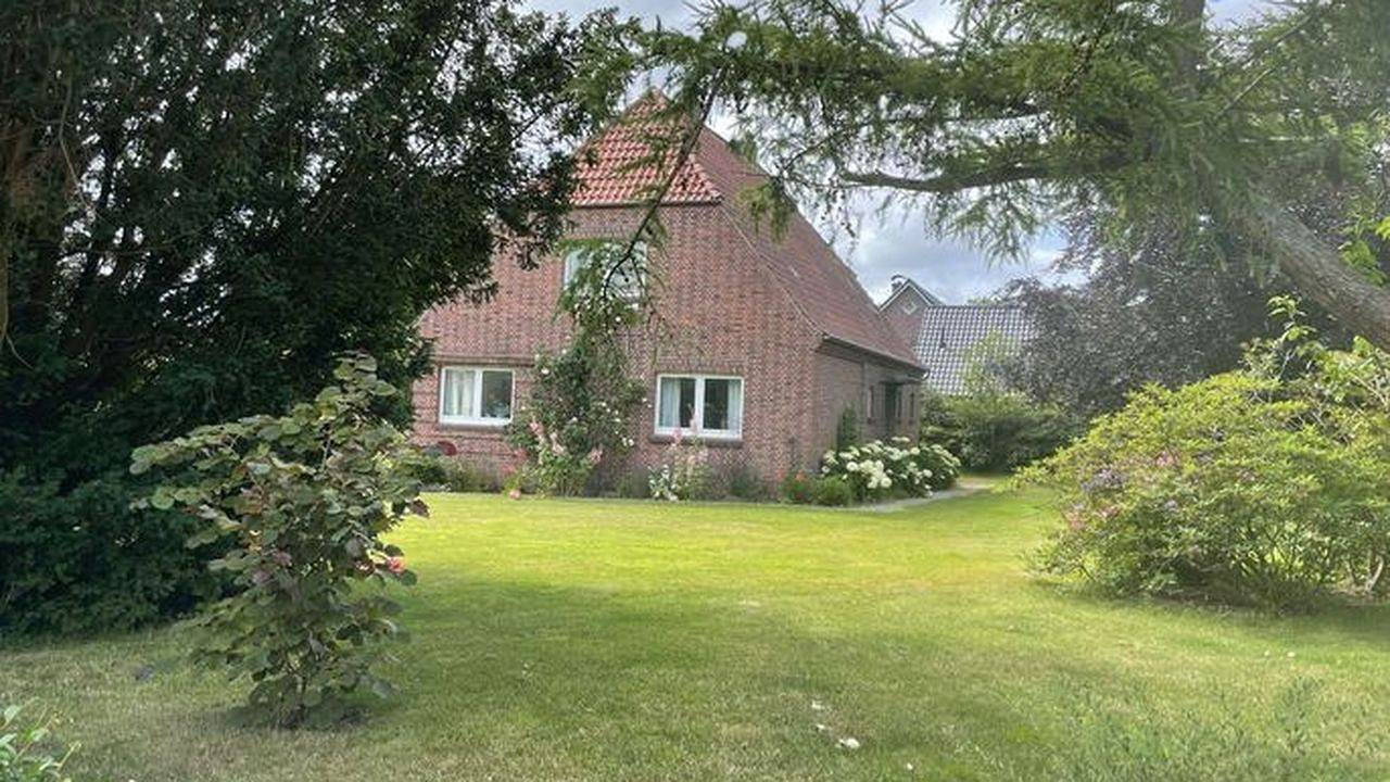 Ferienhaus für 8 Personen (200 m²) in Nordenham in Nordenham, Wesermarsch