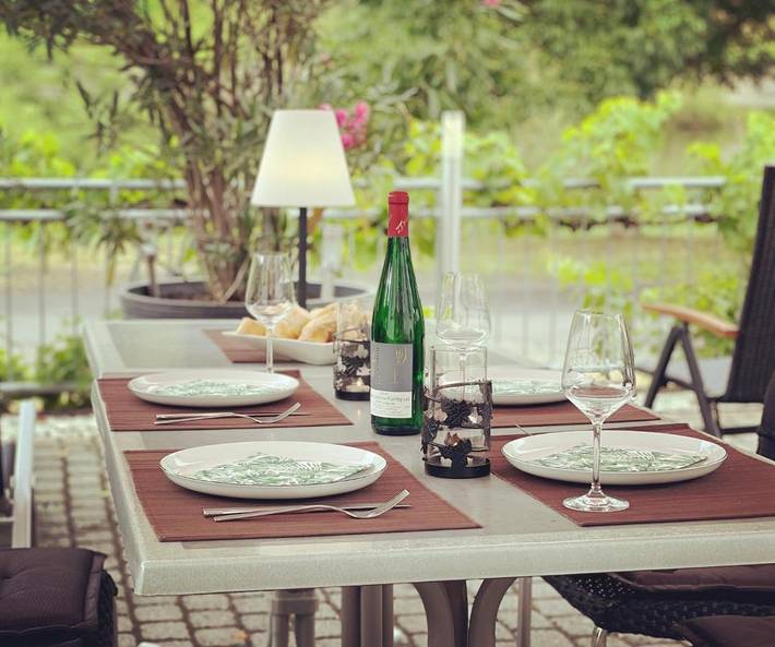 Ferienwohnung für 2 Personen, mit Ausblick und Terrasse in Wolf - 3