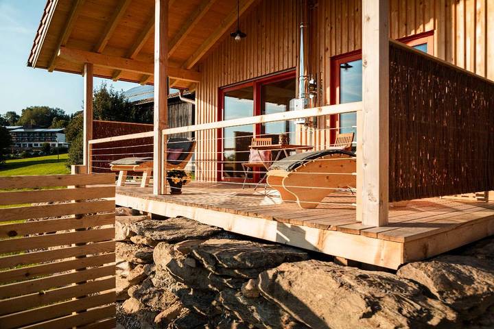 Chalet für 2 Personen, mit Pool und Garten sowie Balkon und Sauna in Bayern - 2