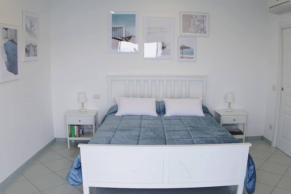 Entire apartment, And not far from Sorrento center in Meta, Sorrentine Peninsula