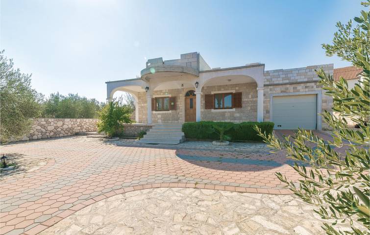 Location de vacances pour 6 personnes, avec terrasse, animaux acceptés à Tisno - 3