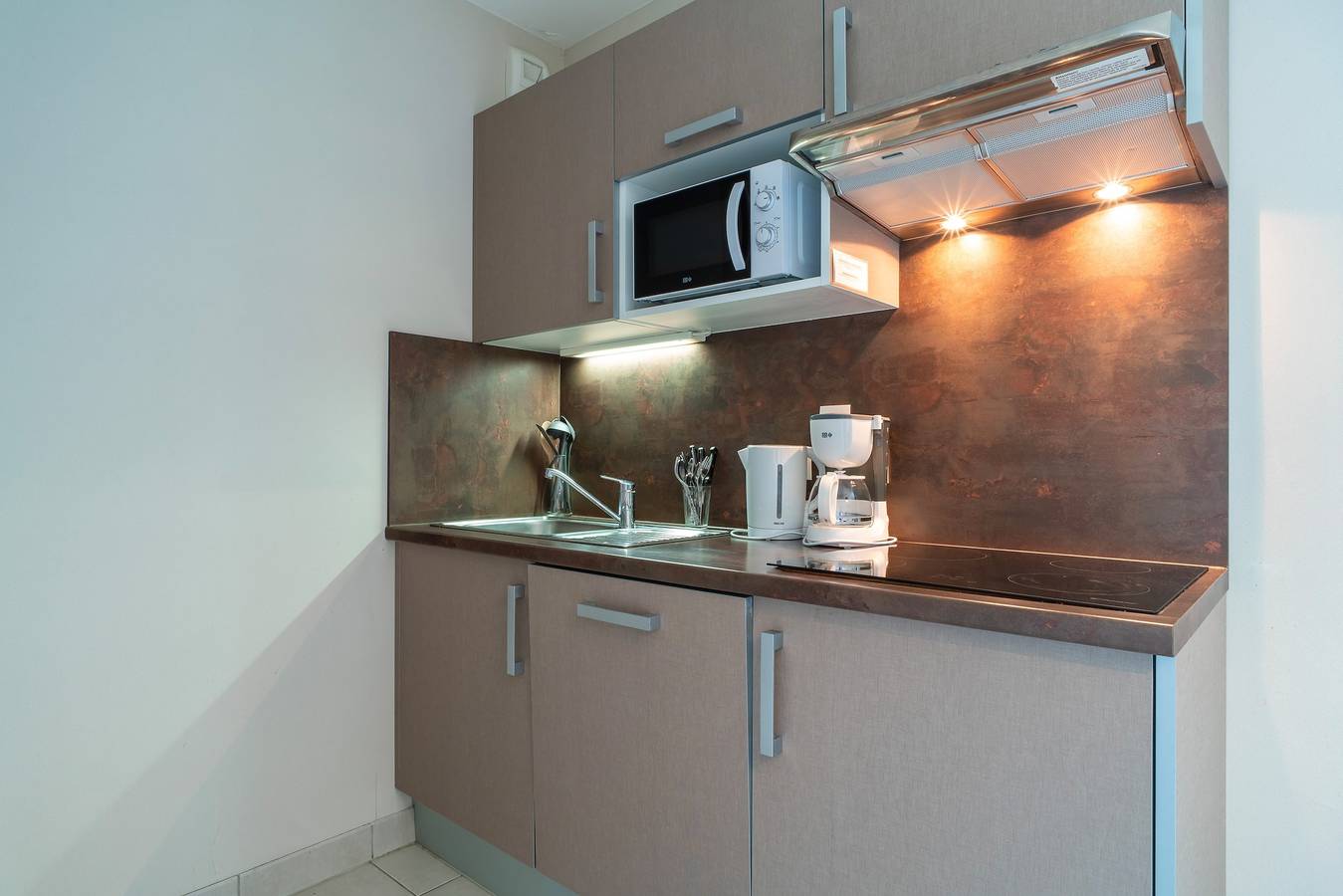 Apartamento entero, Les Thermes 515 - Appt avec piscine partagée in Concarneau, Region de Quimper