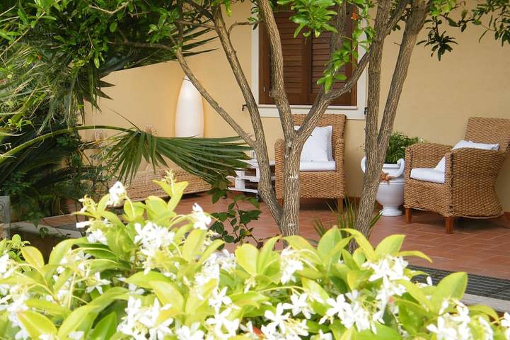 Villa per 8 persone, con terrazza e giardino, con animali domestici - 1