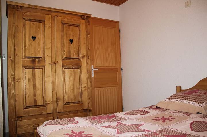 Location de vacances pour 6 personnes, avec balcon et jardin, animaux acceptés à Saint-Jean-Saint-Nicolas - 2