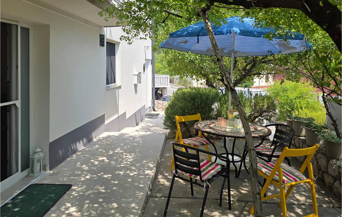 Entire holiday apartment, Sea View Apartment with Terrace, Near Coast & Karlobag Center in Karlobag, Velebit Nature Park