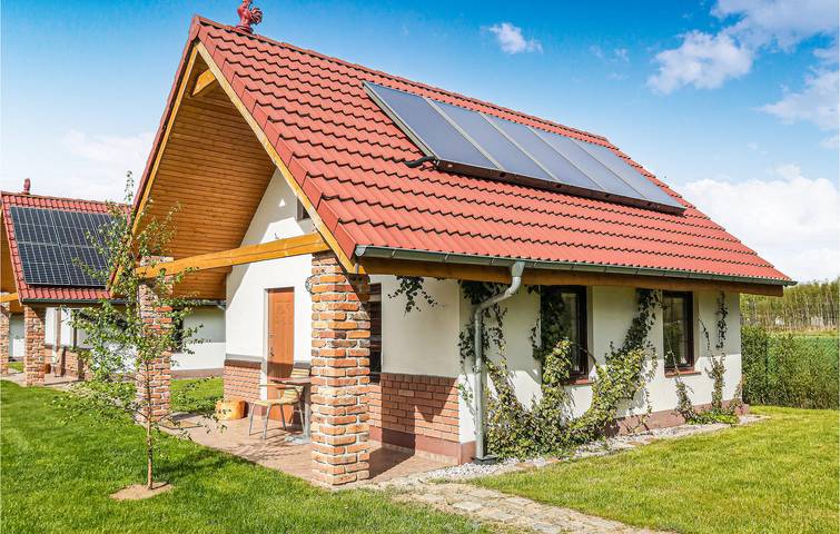 Dom dla 6 osób, z Jacuzzi i Taras oraz Sauna w Województwo lubuskie