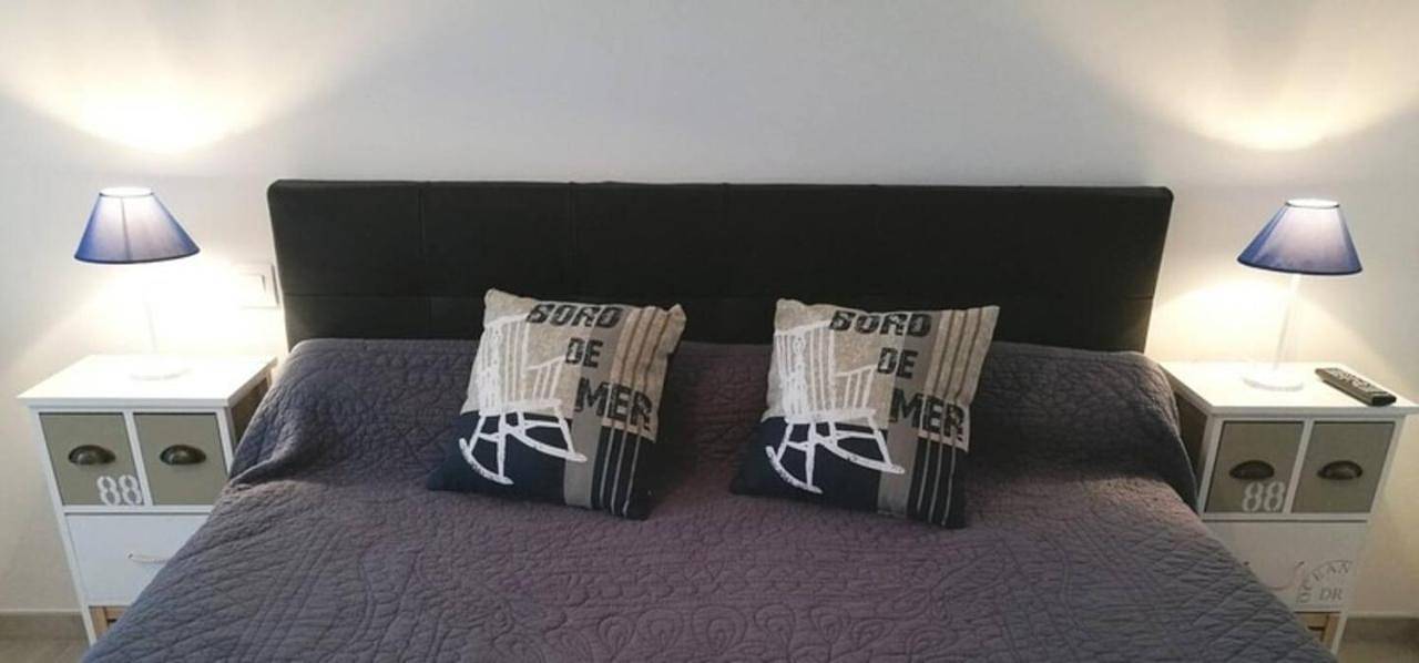 Double Room with Private Bathroom in Kerhillio, Erdeven