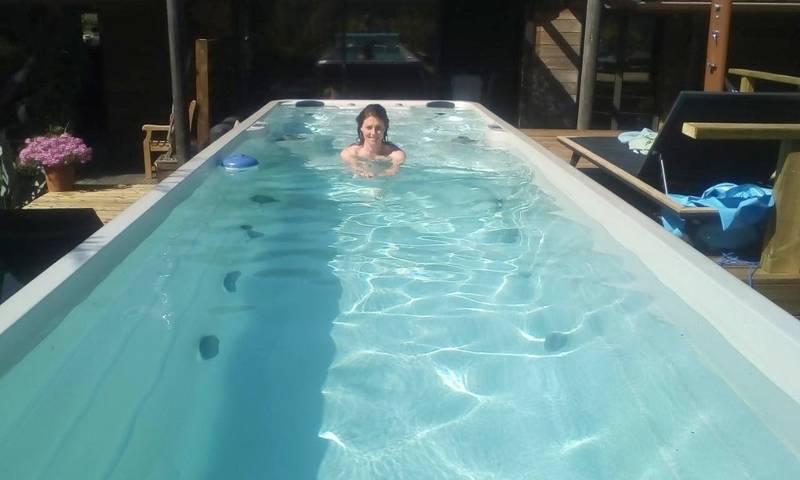 Gîte pour 3 personnes, avec Jacuzzi et Terrasse ainsi que Jardin et Piscine à Vensac