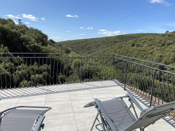 Gîte pour 6 personnes, avec jardin dans l' Hérault - 2