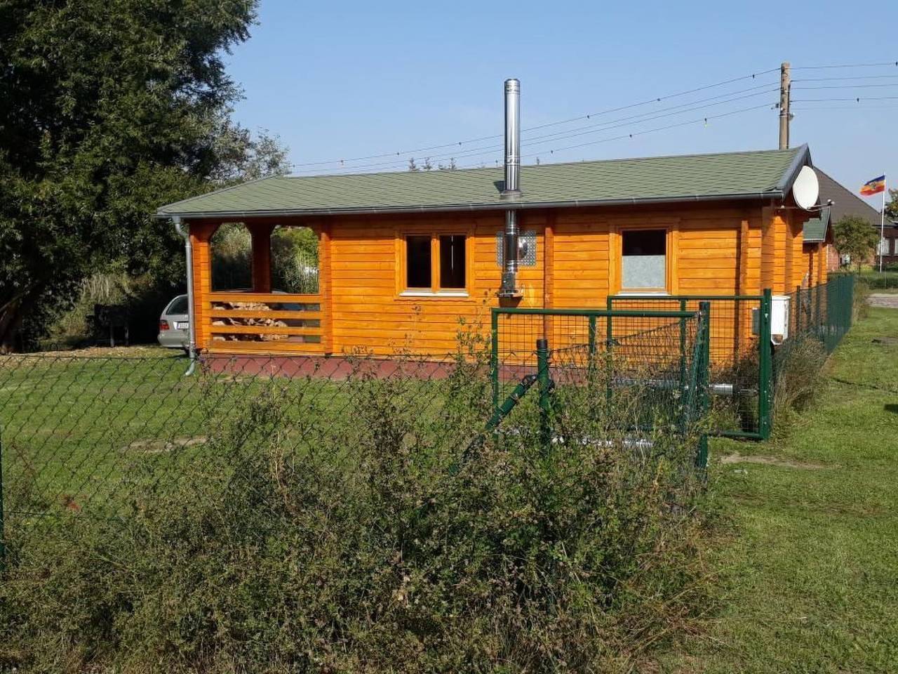 Blockhaus mit eigenem See in Schönwalde, Vorpommern Greifswald