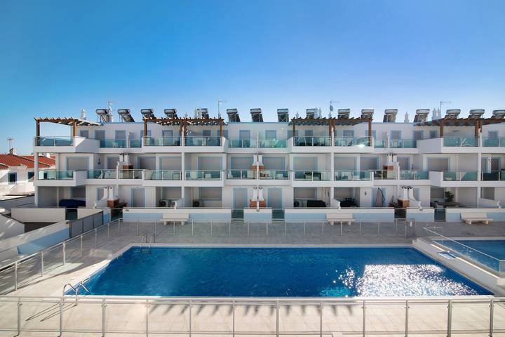 Casa de Férias Vila Residence Numar Z com Piscina, Wi-Fi & Terraço in Manta Rota, Vila Nova de Cacela