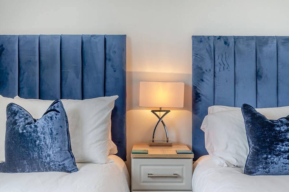 Entire apartment, 2 Bed in Newquay (oc-w32782) in Watergate Bay, Newquay