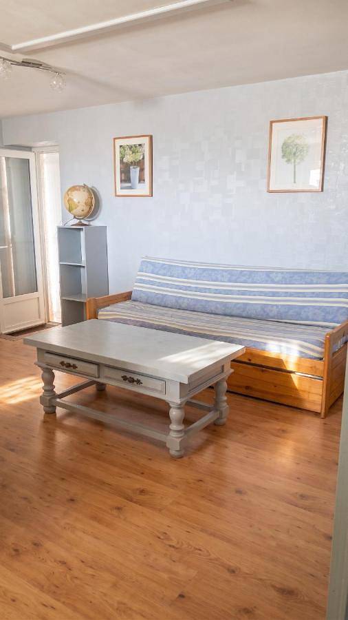 Gîte pour 4 personnes, avec Balcon et Jardin à Bû - 4