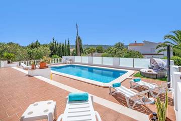 Villa in Es Mercadal, Menorcas Küste für 6 