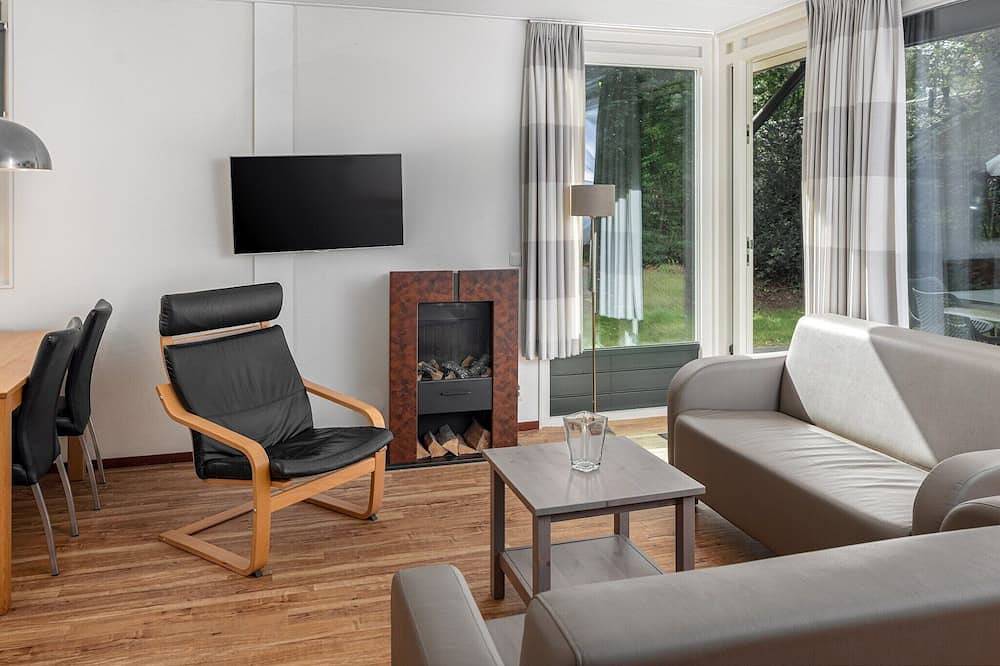 Chalet mit Geschirrspüler in der Nähe des in Borger, Drenthe