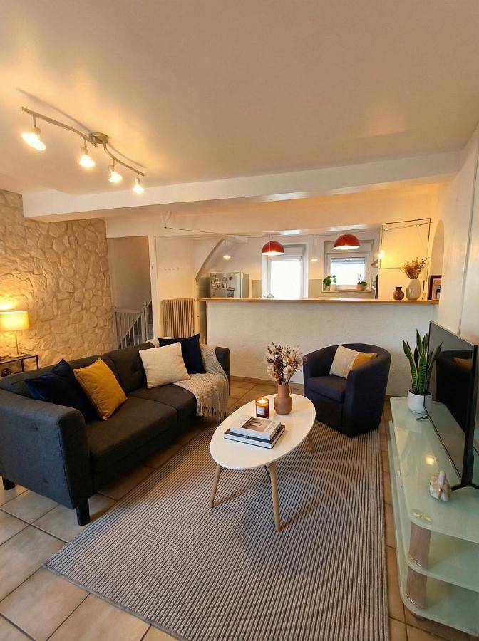L'Escale du Faubourg - Grande maison avec Bureaux et Wifi in Poitiers, Vienne (France)