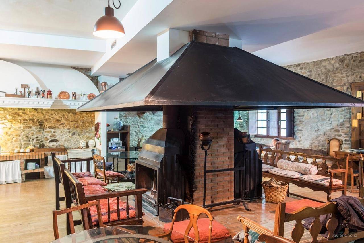 La Casa Del Reloj in Molinaseca, El Bierzo
