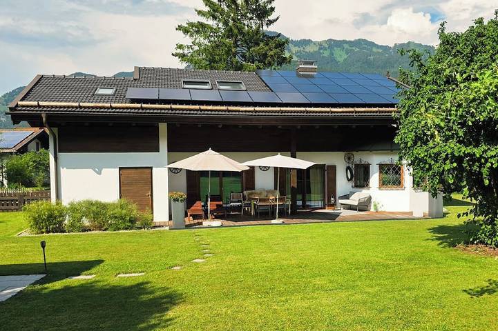 Ferienhaus für 8 Personen, mit Garten und Sauna