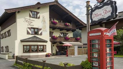 Ferienhaus für 26 Personen, mit Balkon und Sauna in Kirchberg in Tirol