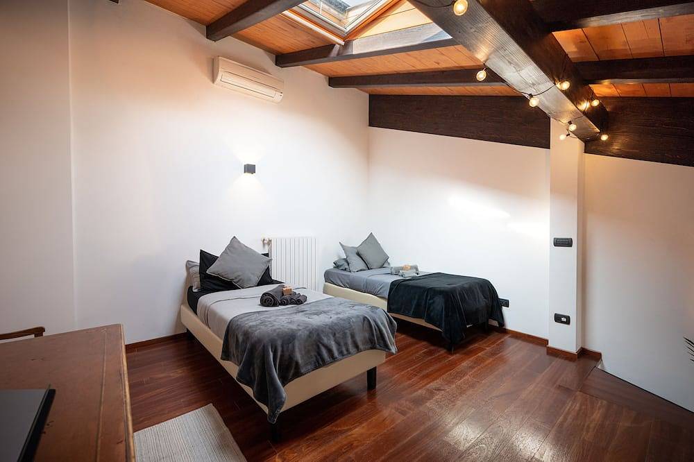 Entire apartment, [Chardonnay]★ ★ ★ ★ ★-elegant apartment in Medolla, Modena Province