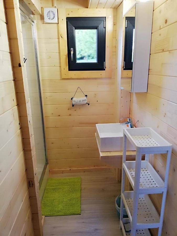 Three-Bedroom Chalet in Condom, Gers