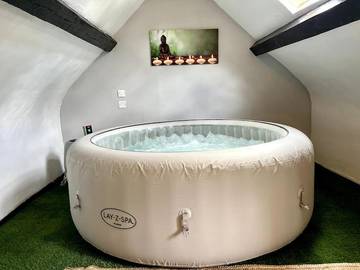 Gîte pour 4 personnes, avec jacuzzi et jardin à Bolbec