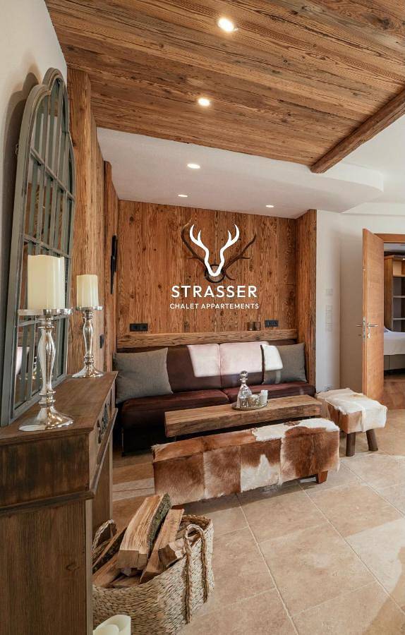 Ferienwohnung für 7 Personen, mit Balkon und Whirlpool sowie Terrasse und Sauna