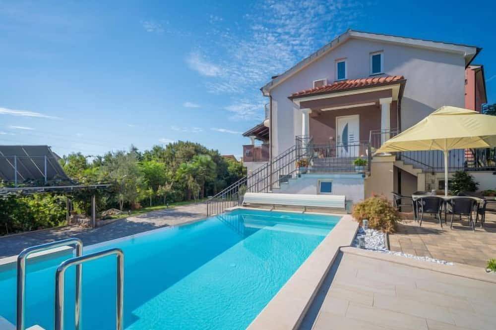 Appartamento vacanze a Kvarn a partire da 94€ a notte