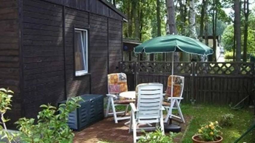 Bungalow für 3 Personen, mit Garten, mit Haustier in Glowe - 2