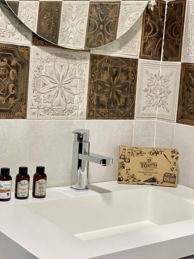 Casa de huéspuedes para 2 personas, con Balcón además de Terraza y Jacuzzi en Talavera de la Reina