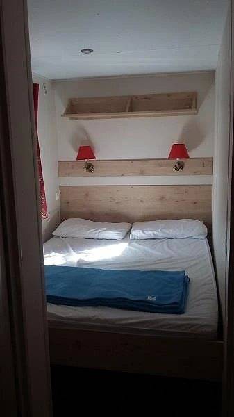 Camping 3 étoiles - Piscine - ccbeeih in Les Eyzies, Périgord Noir