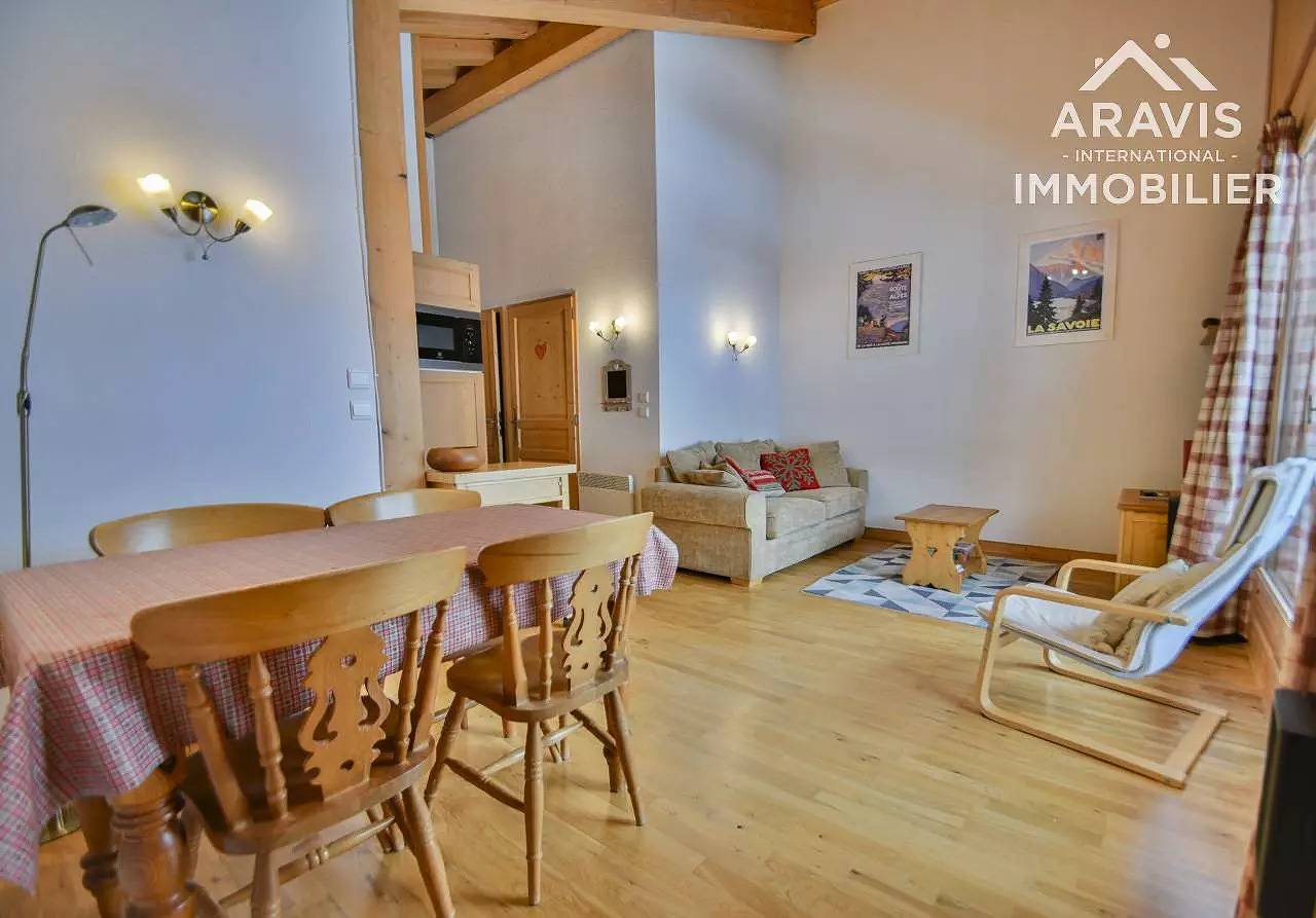 Apartamento entero, Refuge C6 - Moderno apartamento a 50 m de las pistas, 2 dormitorios, balcón sur con vista a la montaña in Le Grand-Bornand, Región de Annecy