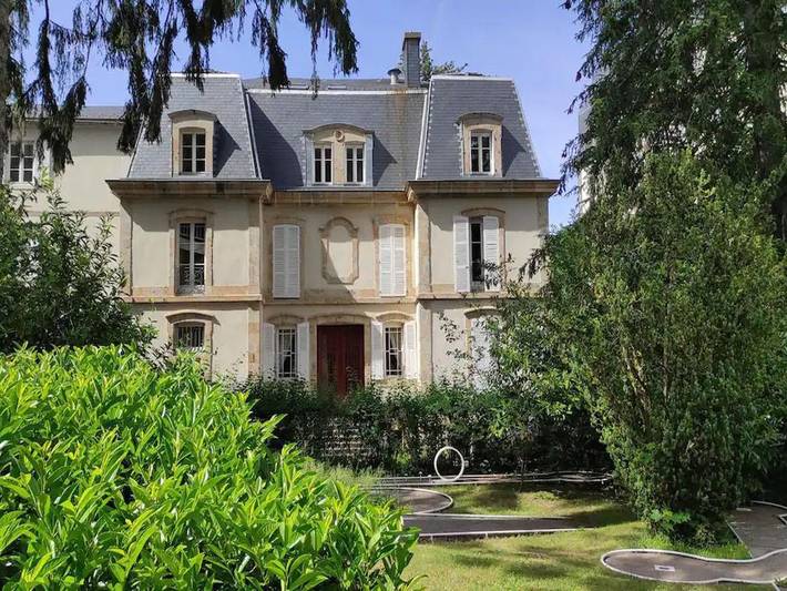 Gîte pour 5 personnes, avec Jardin dans Office de Tourisme La Bourboule