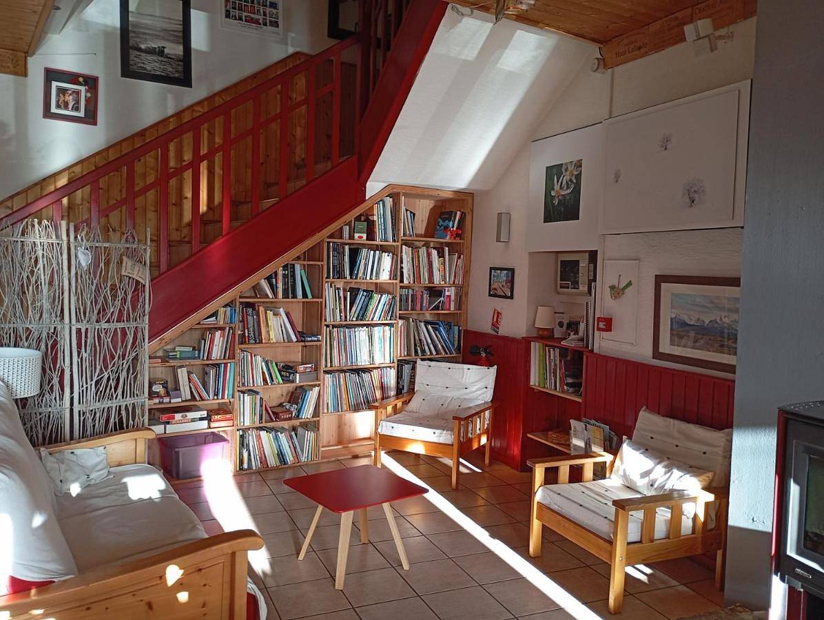 Gîte d'étapes et tables d'hôtes, Le Chalet d'Ambre in Les Estables, Parc naturel régional des Monts d'Ardèche