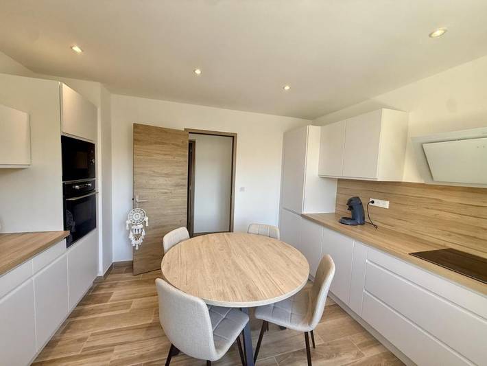 Appartement de vacances pour 2 personnes, avec Balcon et Terrasse ainsi que Jardin et Vue à Vigneulles-lès-Hattonchâtel