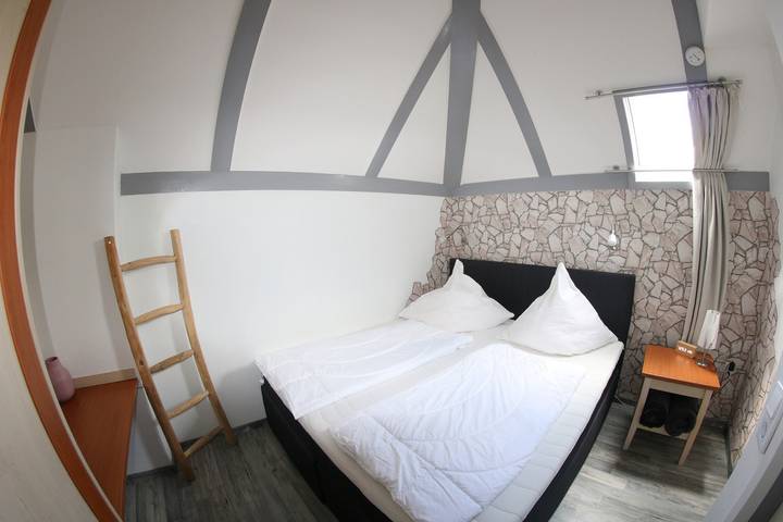 Location de vacances pour 6 personnes, avec jardin et sauna, animaux acceptés à Kirchheim - 4