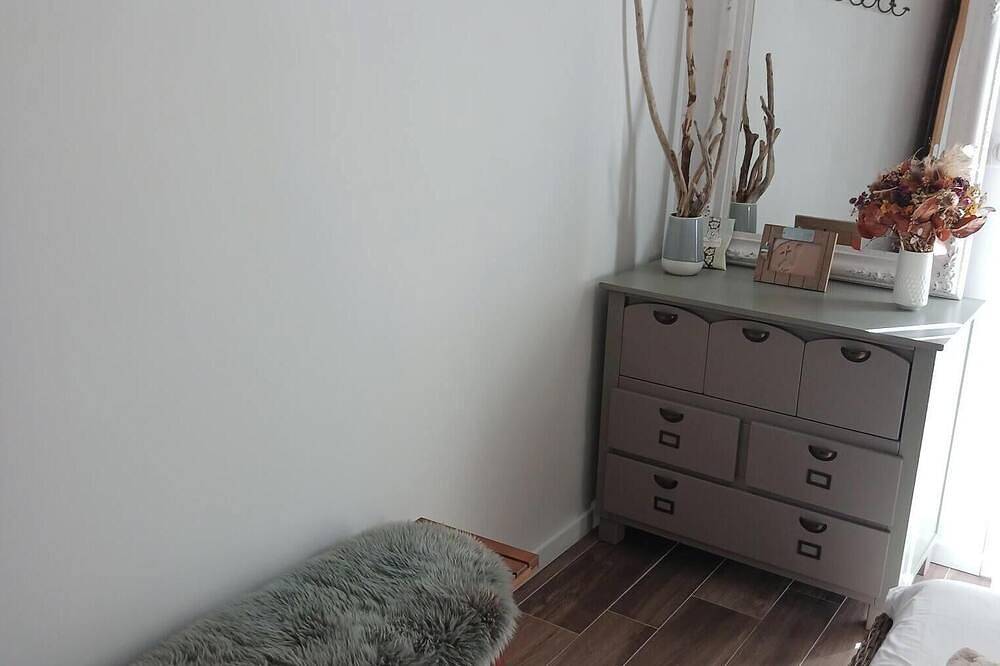 Nueva casa en un nivel con patio interior cerrado a la privacidad in Lancieux, Región de Dinan