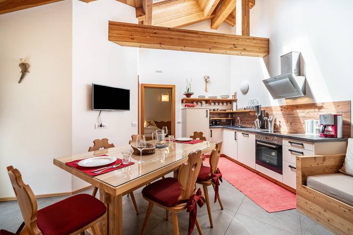Ganze Wohnung, Ferienwohnung "Larch Soge Apt Paula" mit Bergblick, privater Terrasse und 2 Balkonen in Bichl (Ratschings), Ratschings