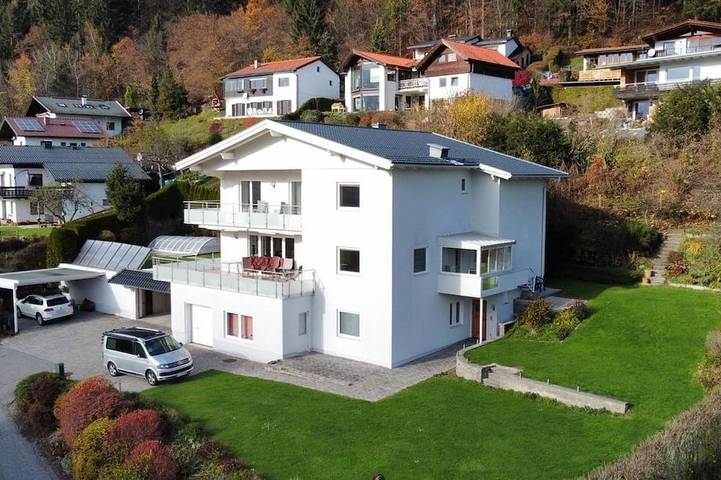 Ferienwohnung für 9 Personen, mit Balkon und Garten - 1
