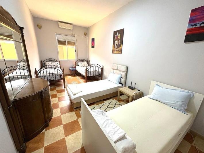 Appartement de vacances pour 5 personnes, avec vue et jardin