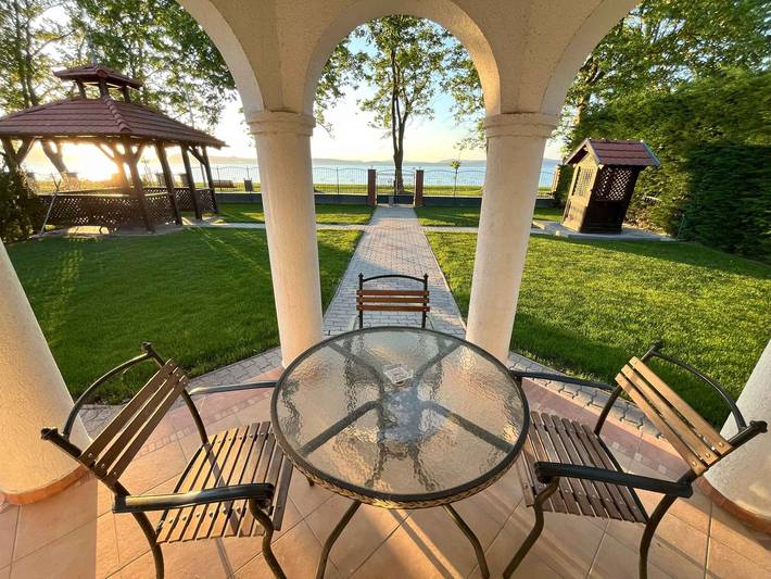 Ferienhaus für 8 Personen, mit Garten und Balkon sowie Sauna in Plattensee Südufer - 4