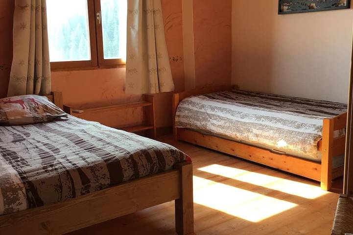 Gîte pour 14 personnes, avec jardin et sauna à Saint-Jean-de-Belleville - 4