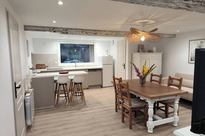 Location de vacances pour 6 personnes à Le Grand-Serre