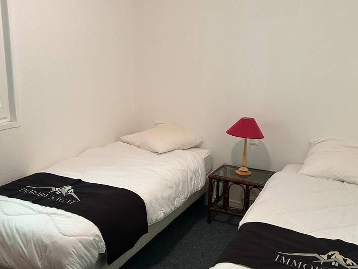 Chalet pour 8 personnes, avec terrasse dans Super Besse - 4