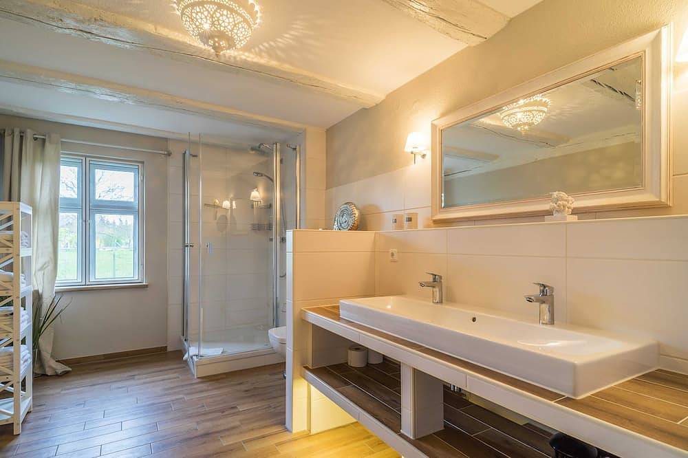 Ferienhaus Schwalbenhof Lieper Winkel, Rankwitz - Fh Schwalbenhof, 5sz,3bäder, Max. 8erw+2 in Rankwitz, Usedom