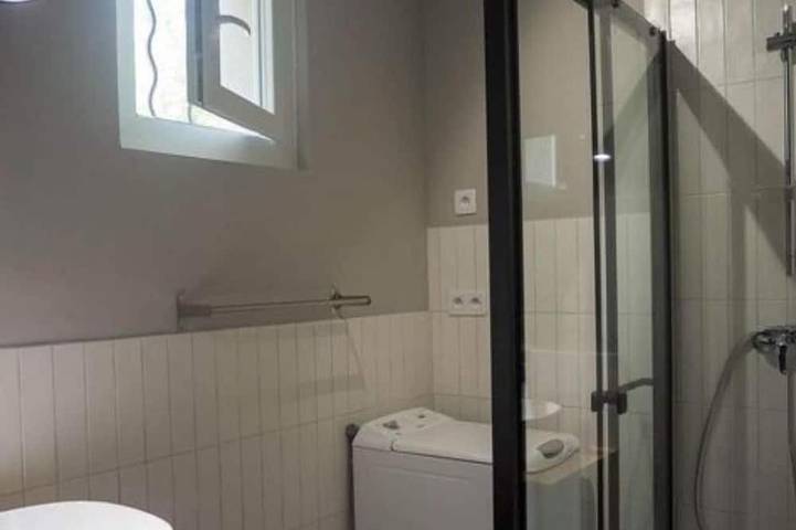 Location de vacances pour 8 personnes, avec terrasse et jardin, animaux acceptés à Vachères - 3