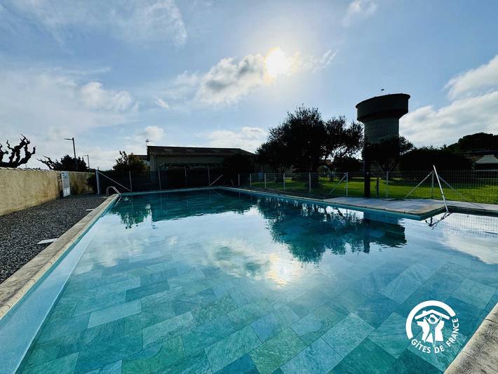 Gîte pour 6 personnes, avec jardin et piscine à Cruscades