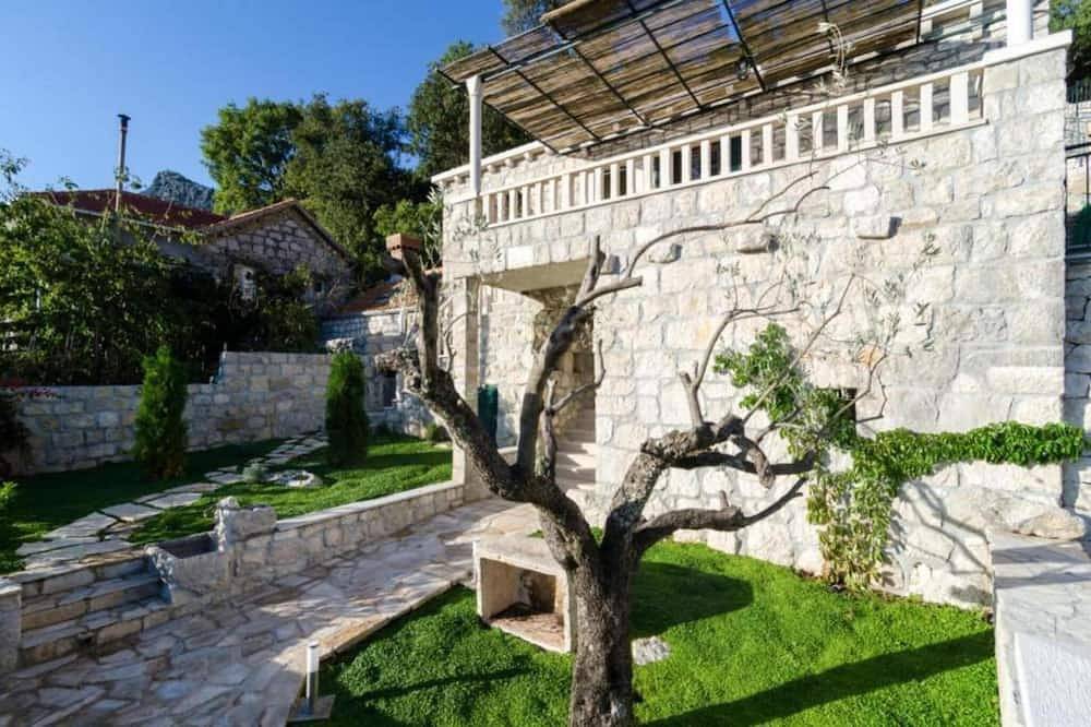 Casa vacanza a Canali a partire da 366€ a notte